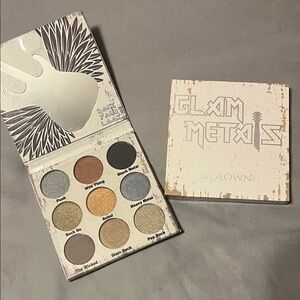 Crown Glam Metals Eyeshadow Palette - Rock Your Look NWT